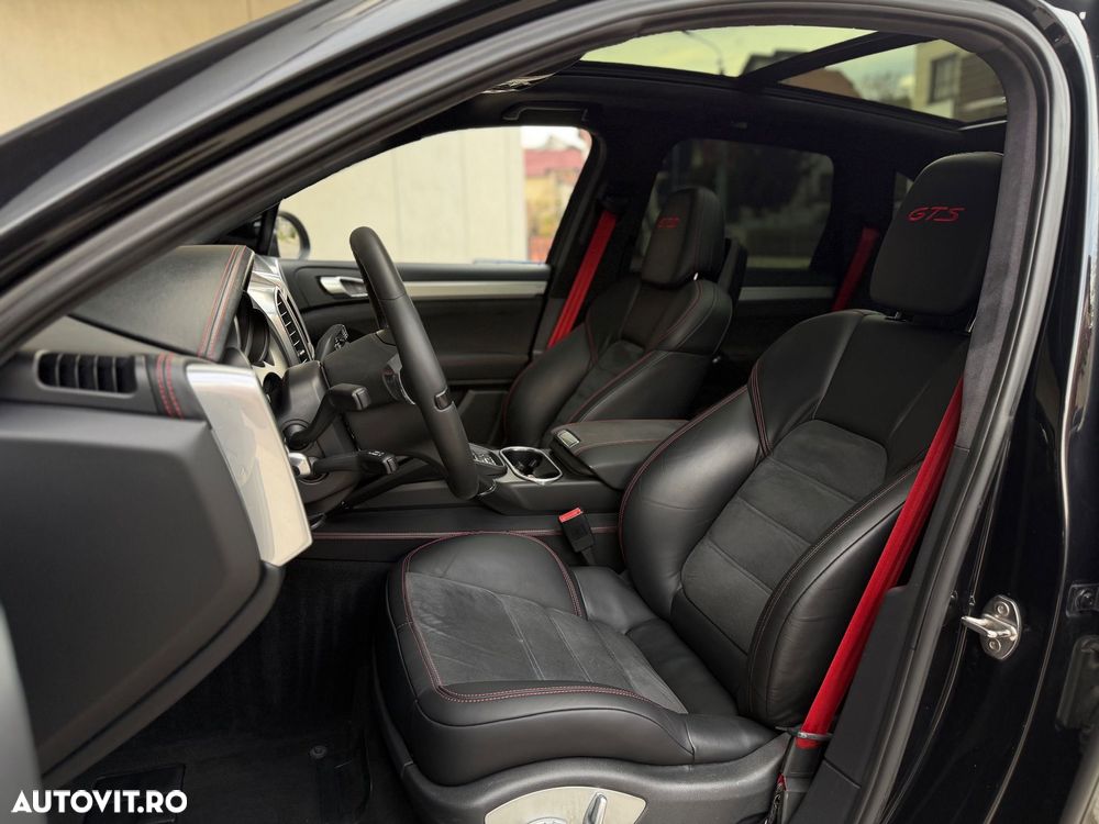 Porsche Cayenne GTS Tiptronic S - 7