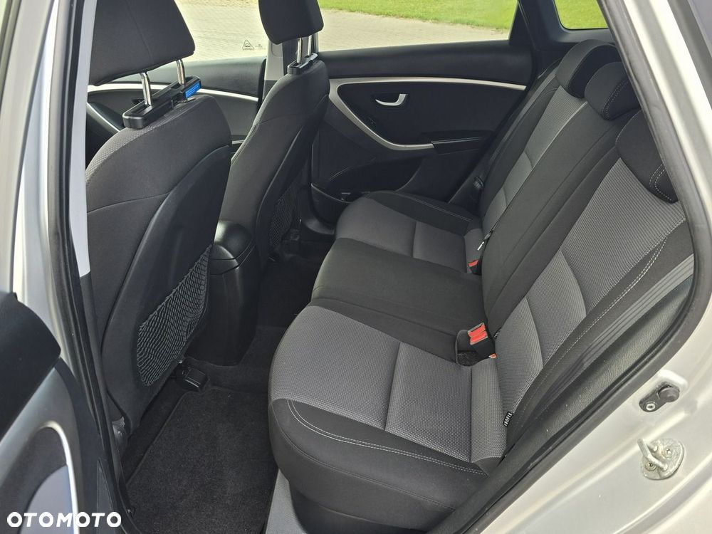 Hyundai i30 - 21