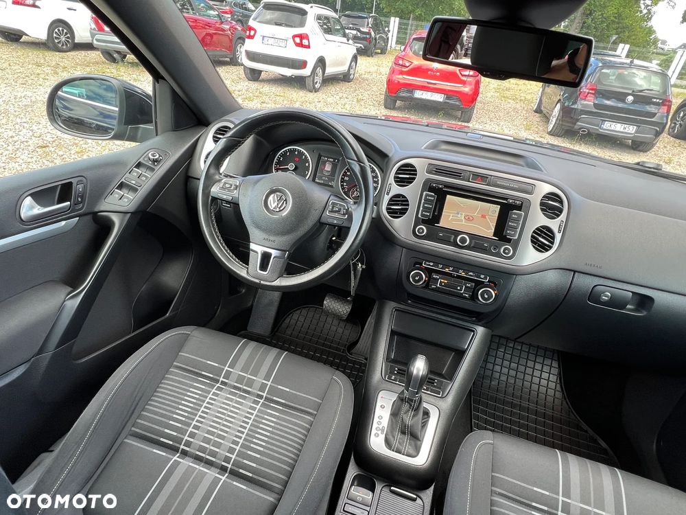 Volkswagen Tiguan 2.0 TSI 4Motion DSG Lounge Sport & Style - 23