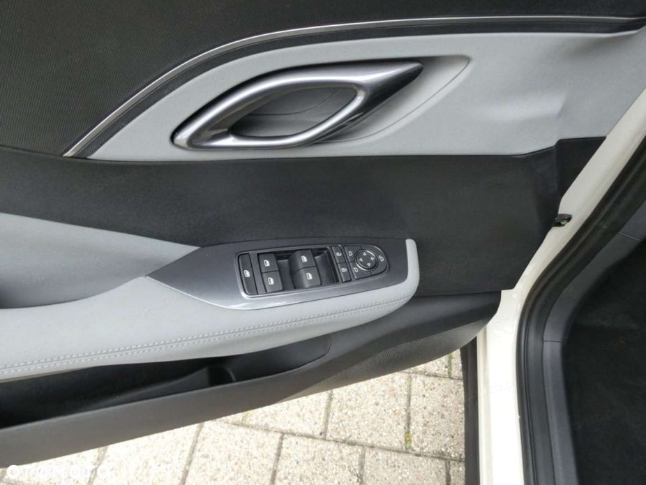 BYD Dolphin Surf - 15