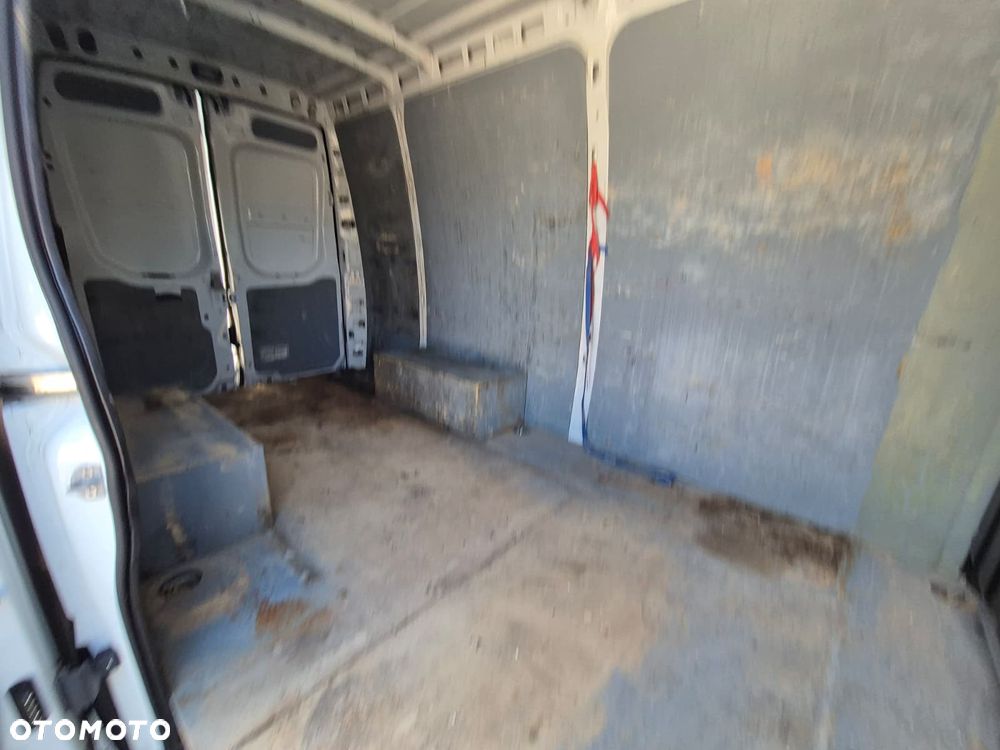 Iveco Daily 35S160 / BLASZAK / FURGON / BLIŻNIAK / 1WŁ / SERWISOWANY / PODNIESIONY / BEZWYPADKOWY - 17