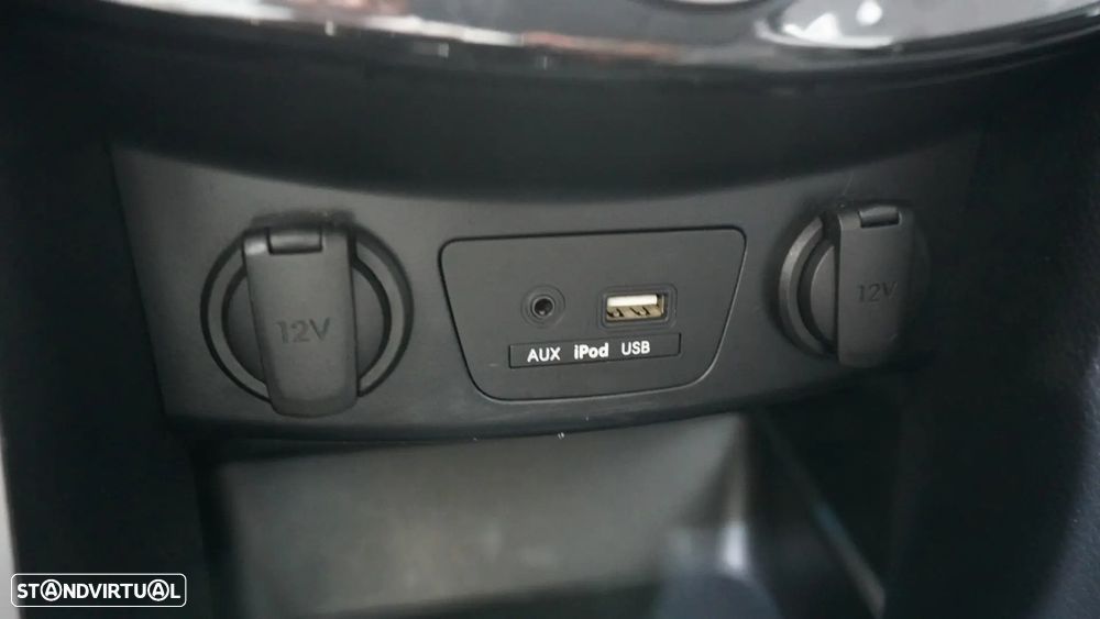 Hyundai i30 1.6 CRDI Blue Comfort AC Auto+J17 - 18