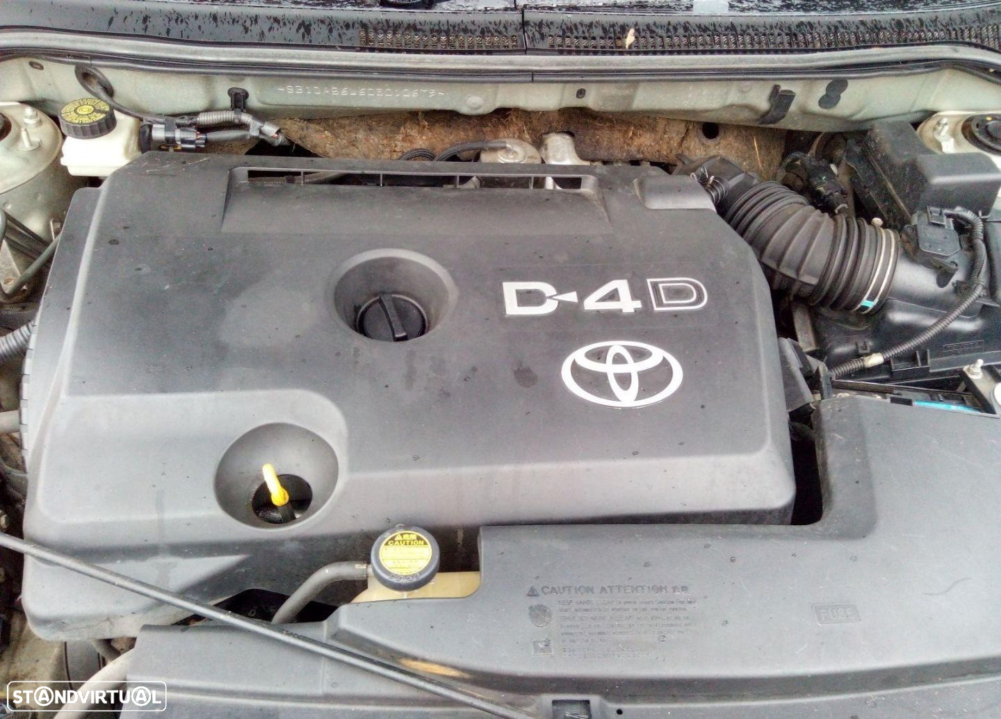 Toyota Avensis T25 2.2 D4D de 2006 disponível para peças - 7