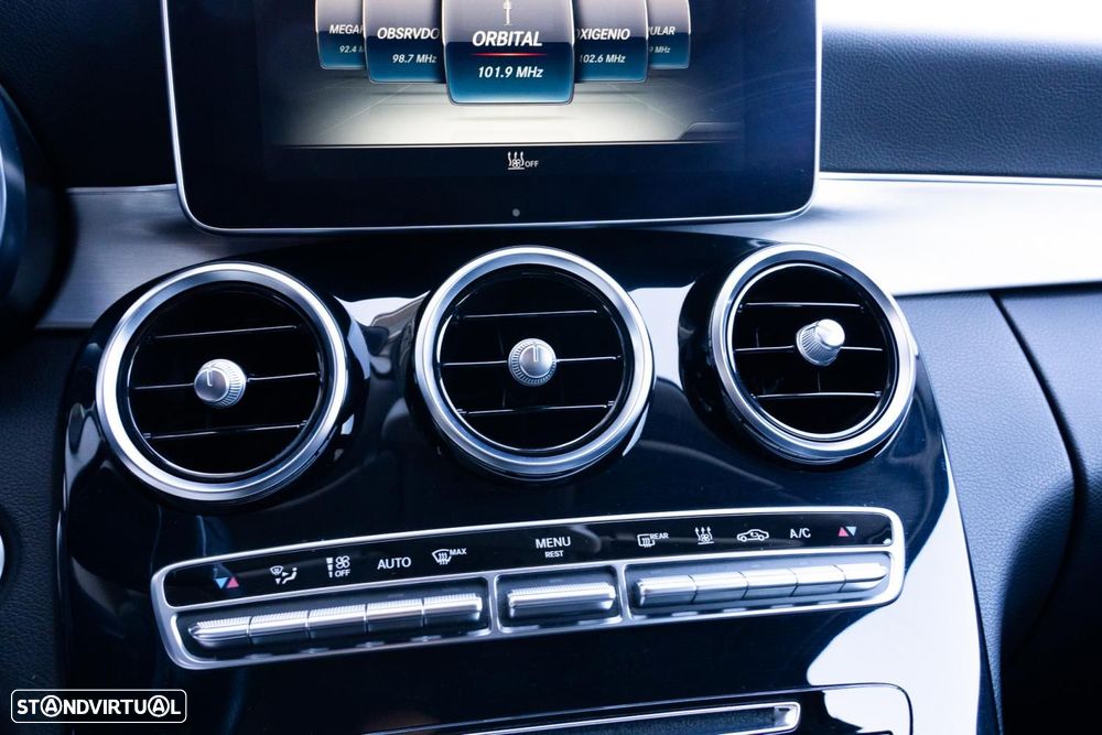 Mercedes-Benz C 350 e - 20