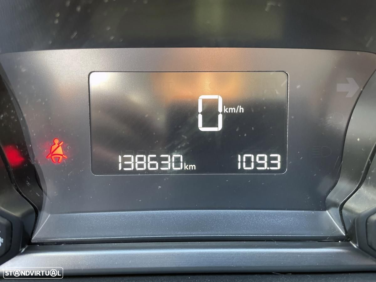 Peugeot 308 1.6 BlueHDi Style - 40