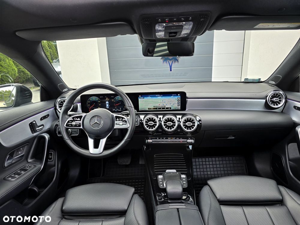 Mercedes-Benz CLA 220 AMG Line 7G-DCT - 4