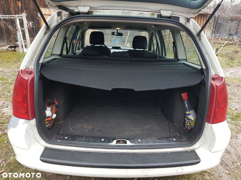 Peugeot 307 1.6 HDI Trendy - 6