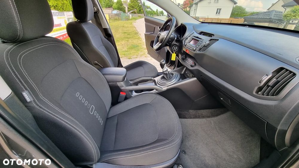 Kia Sportage 2.0 CRDI 4WD Spirit - 37