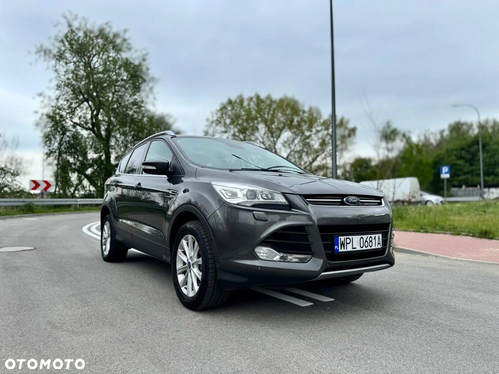 Ford Kuga 2.0 TDCi 2x4 Titanium - 1