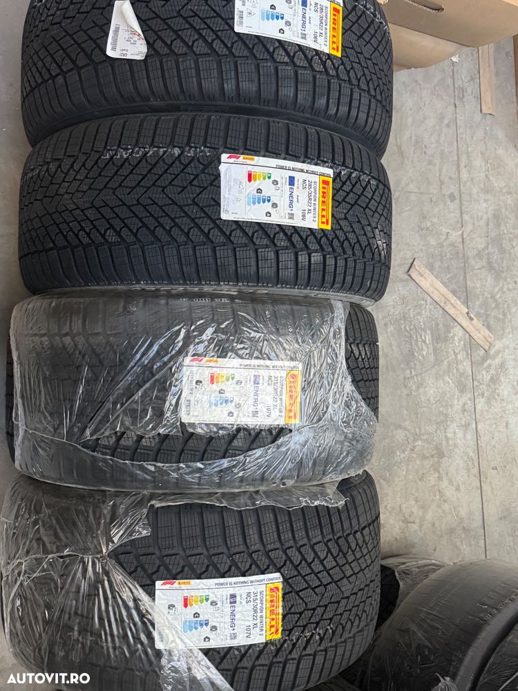 Vând set anvelope 285/35/21-325/30/21 gripmax de iarnă noi - 10