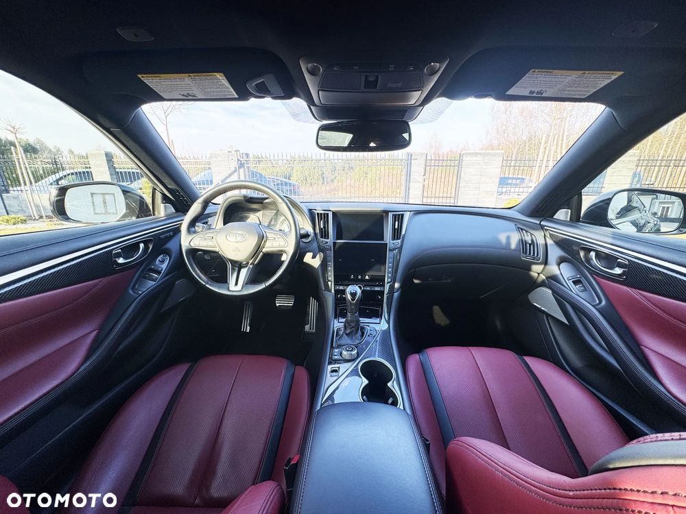 Infiniti Q60 Q60S 3.0t AWD Sport Tech - 28