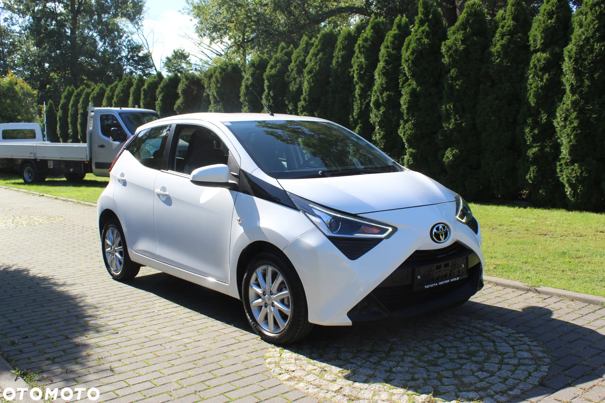 Toyota Aygo 1.0 VVT-i Color Edition - 2
