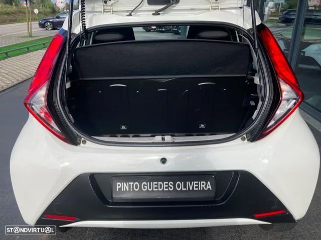 Toyota Aygo 1.0 - 24