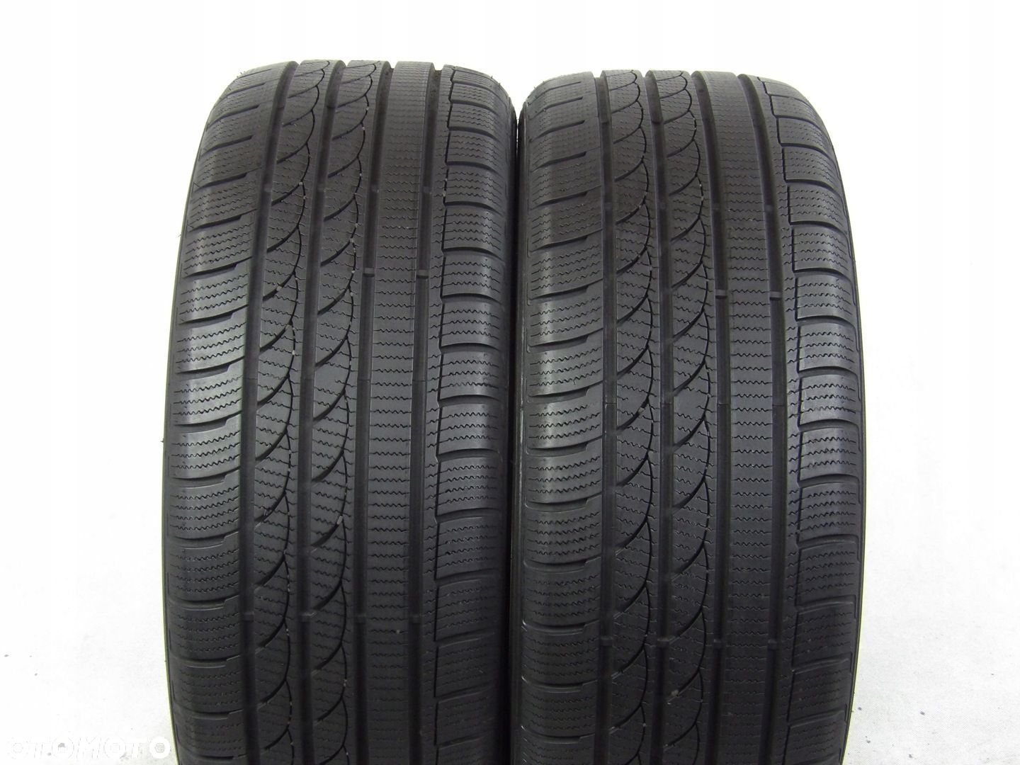 2X opony 235/50R18 MINERVA S210 - 1
