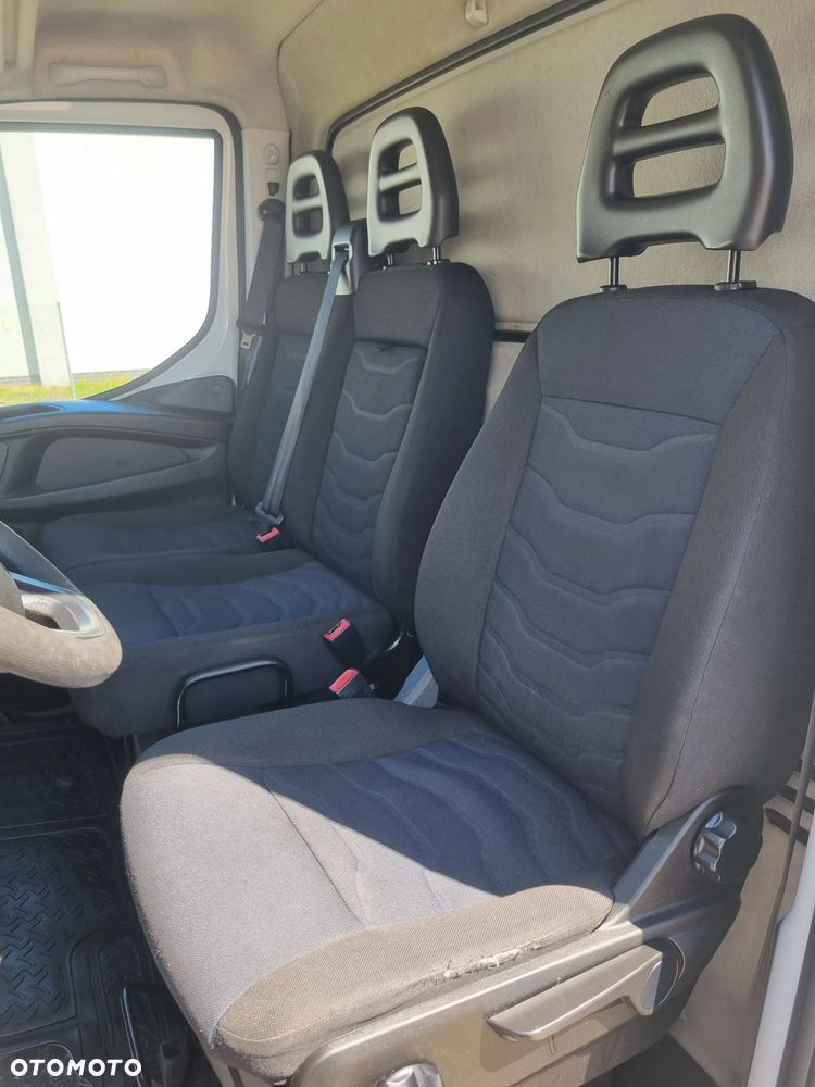 Iveco Daily - 25
