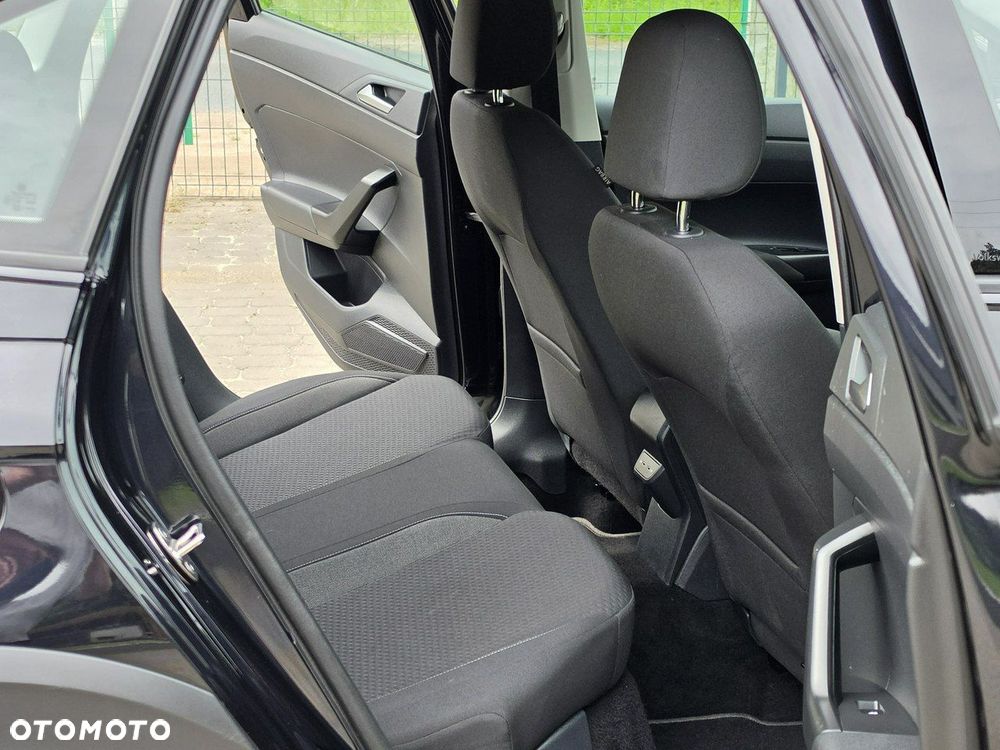 Volkswagen Taigo - 11