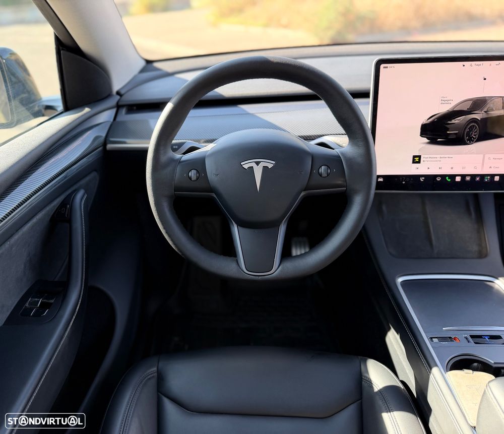 Tesla Model Y Performance Dual Motor AWD - 10