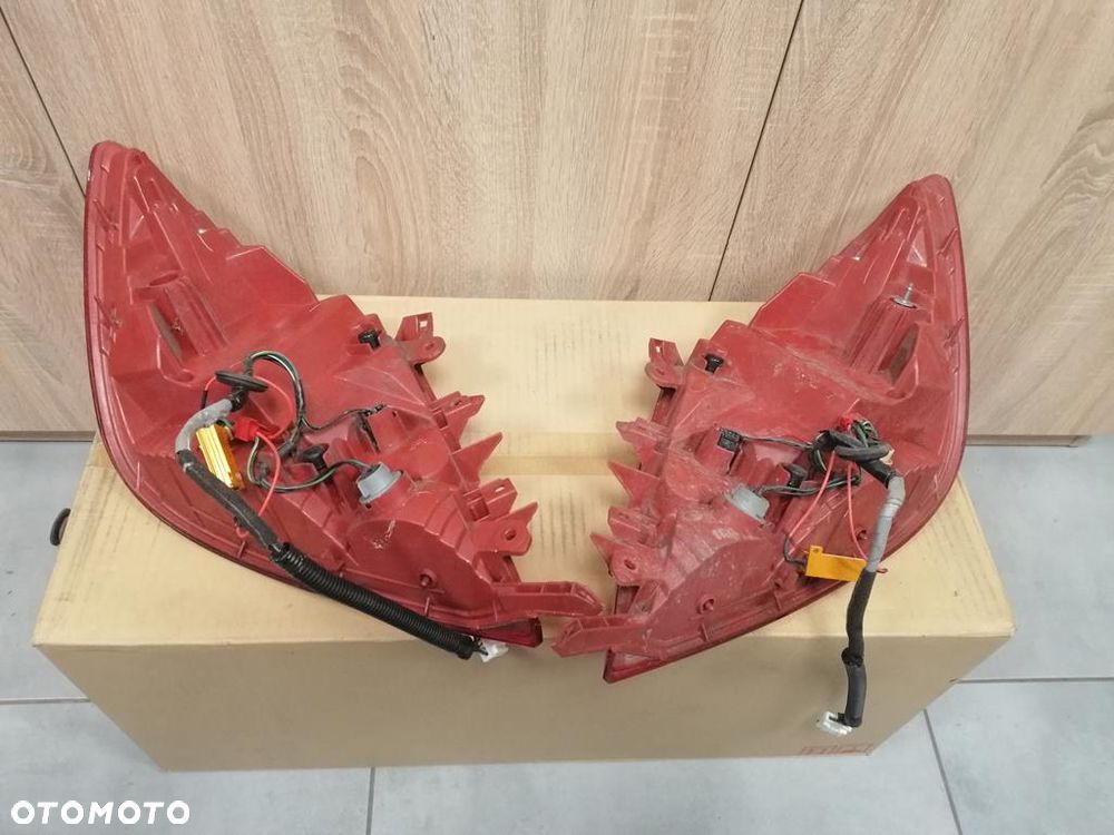 Honda Legend KB1 lampa tył prawa lewa - 4