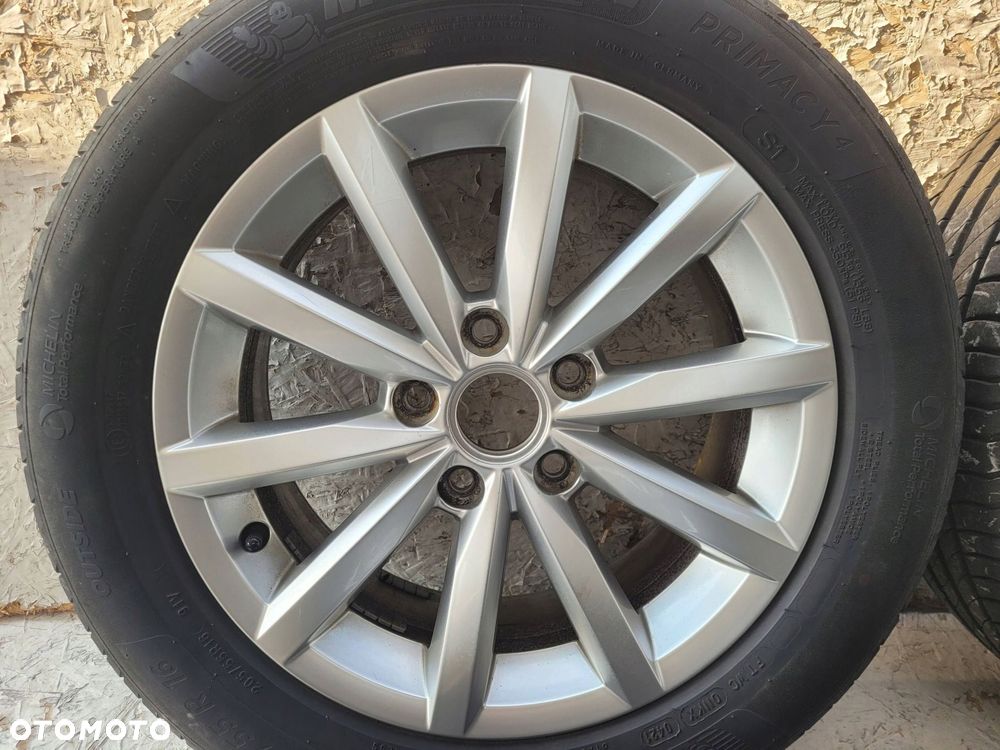 vw golf vii 5g koła felgialufelgi 6,5j 16 et 46 5q0601025bq - 3