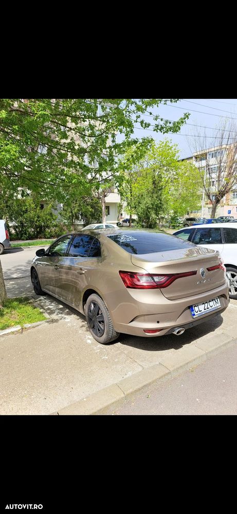 Renault Megane TCE GPF Zen - 6