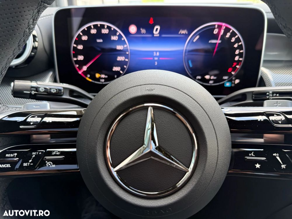 Mercedes-Benz GLC 300 e 4Matic 9G-TRONIC AMG Line Advanced - 10