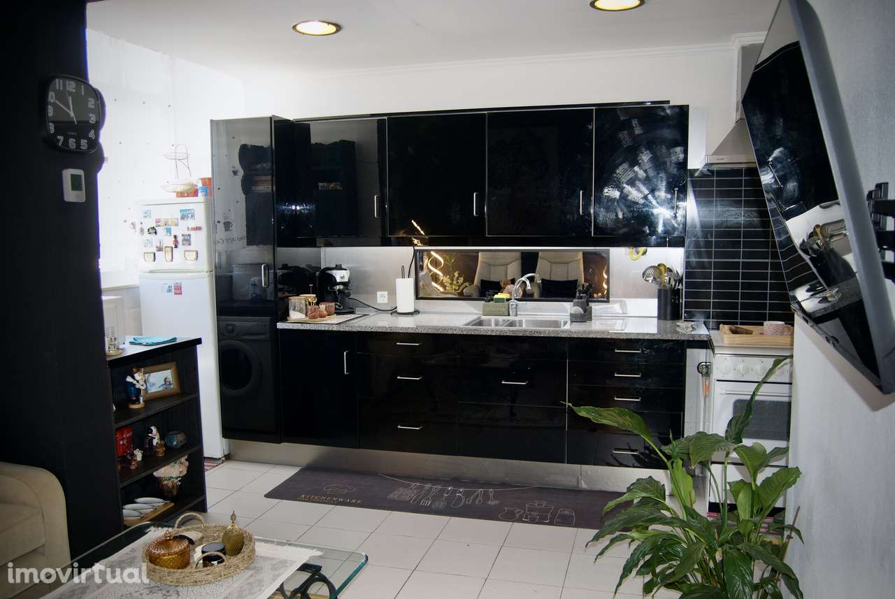 Apartamento T2, totalmente remodelado, no centro de Setúbal! - Grande imagem: 2/31