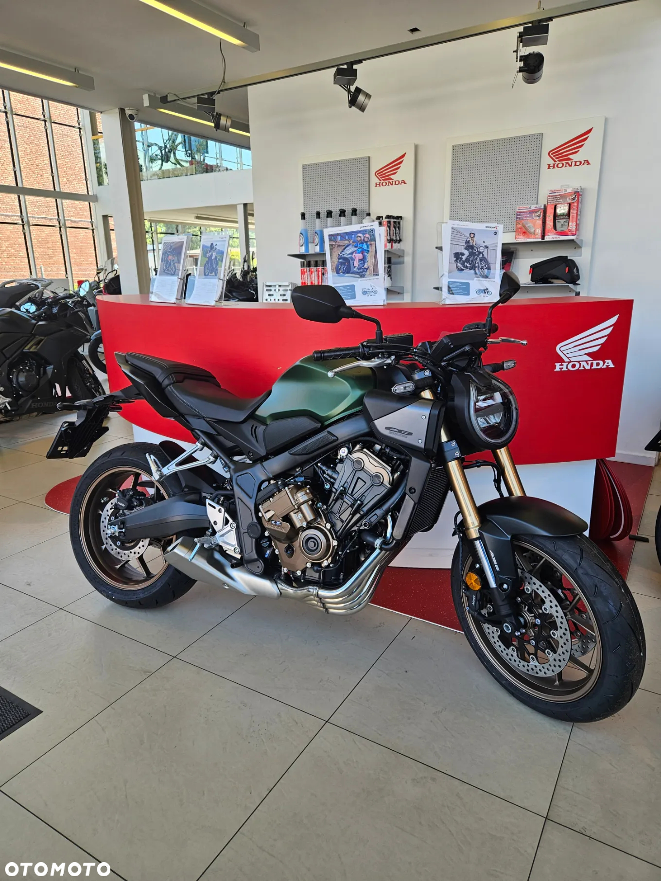 Honda CB - 7