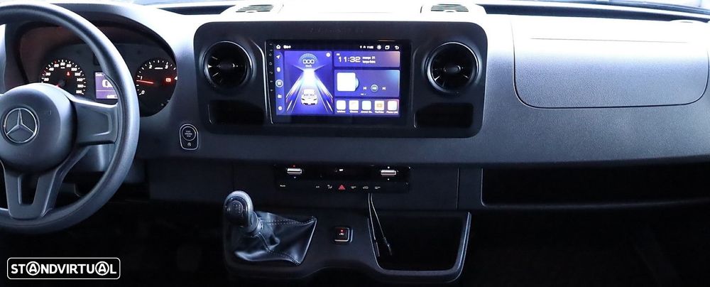 Mercedes-Benz Sprinter 315 CDI/43 Luxo (2+2+2+3) - 28