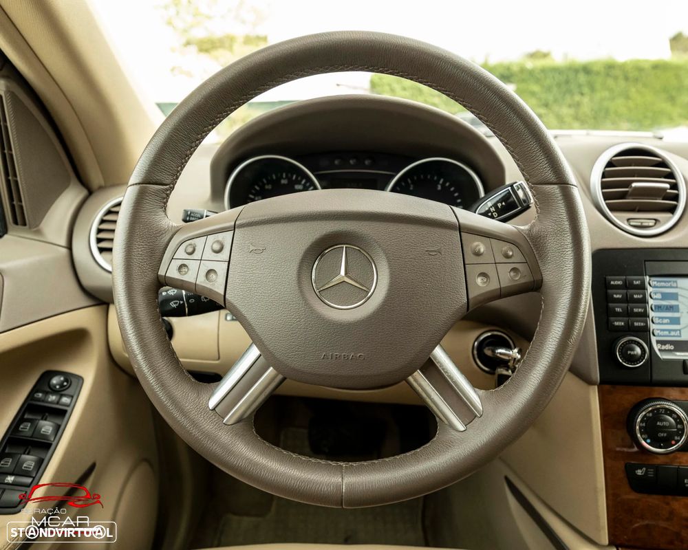 Mercedes-Benz ML 320 CDI - 10