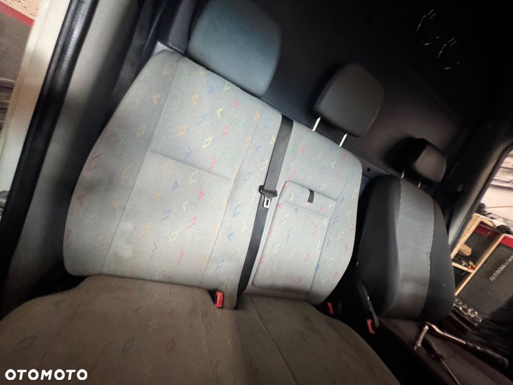Volkswagen Crafter sprinter fotel kierowcy ławka fotel pasażera krzesło fotel boczny dwójka - 3