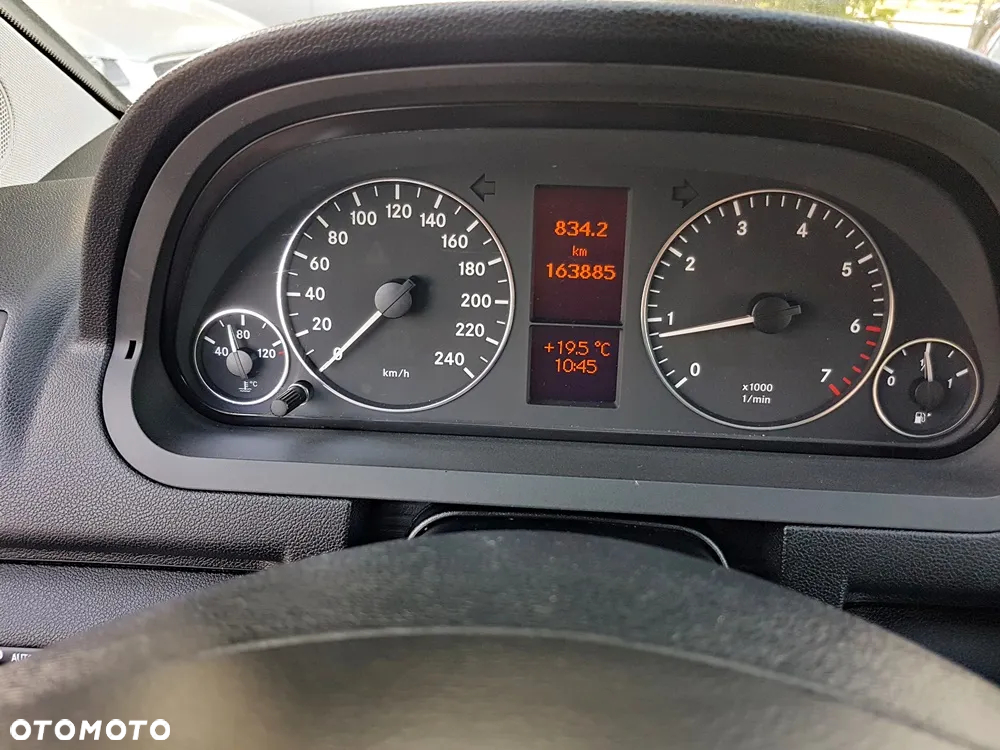 Mercedes-Benz Klasa A 150 BlueEfficiency - 16