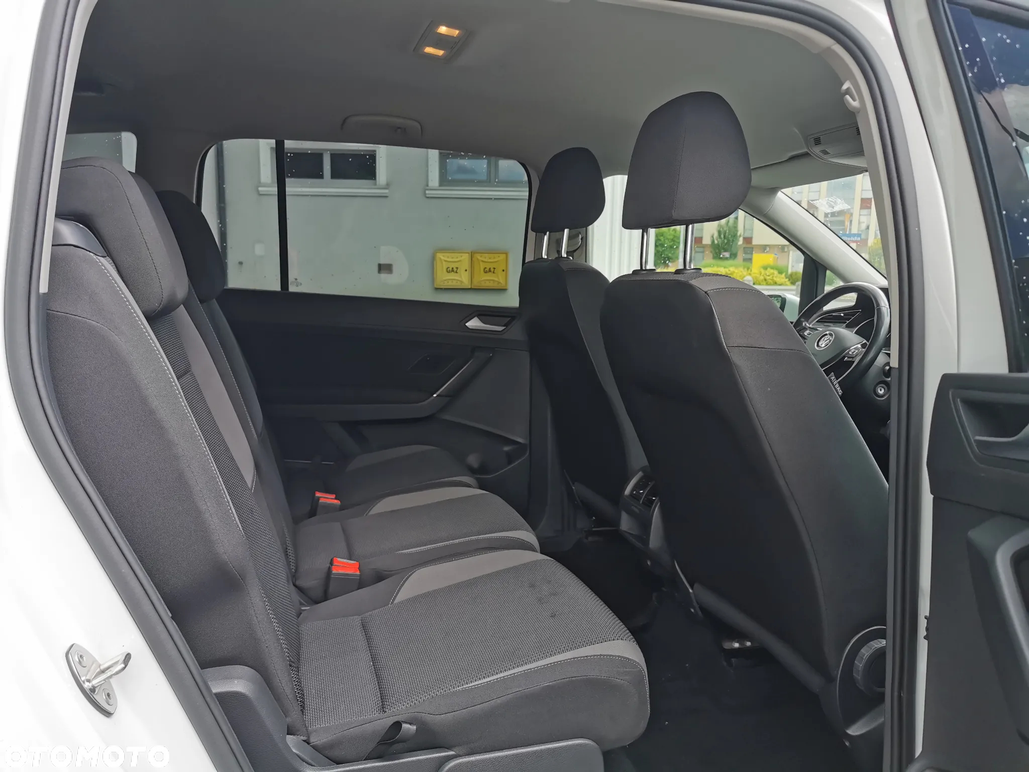 Volkswagen Touran 1.6 TDI SCR (BlueMotion Technology) DSG Comfortline - 15