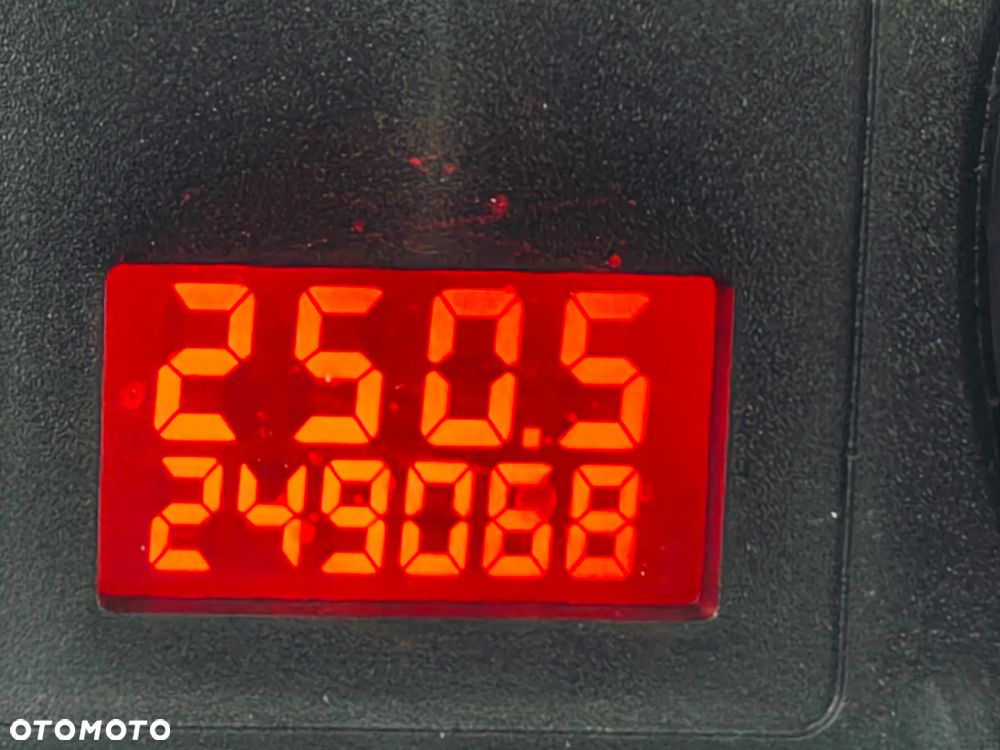 Ford Focus 1.4 16V Concept - 22