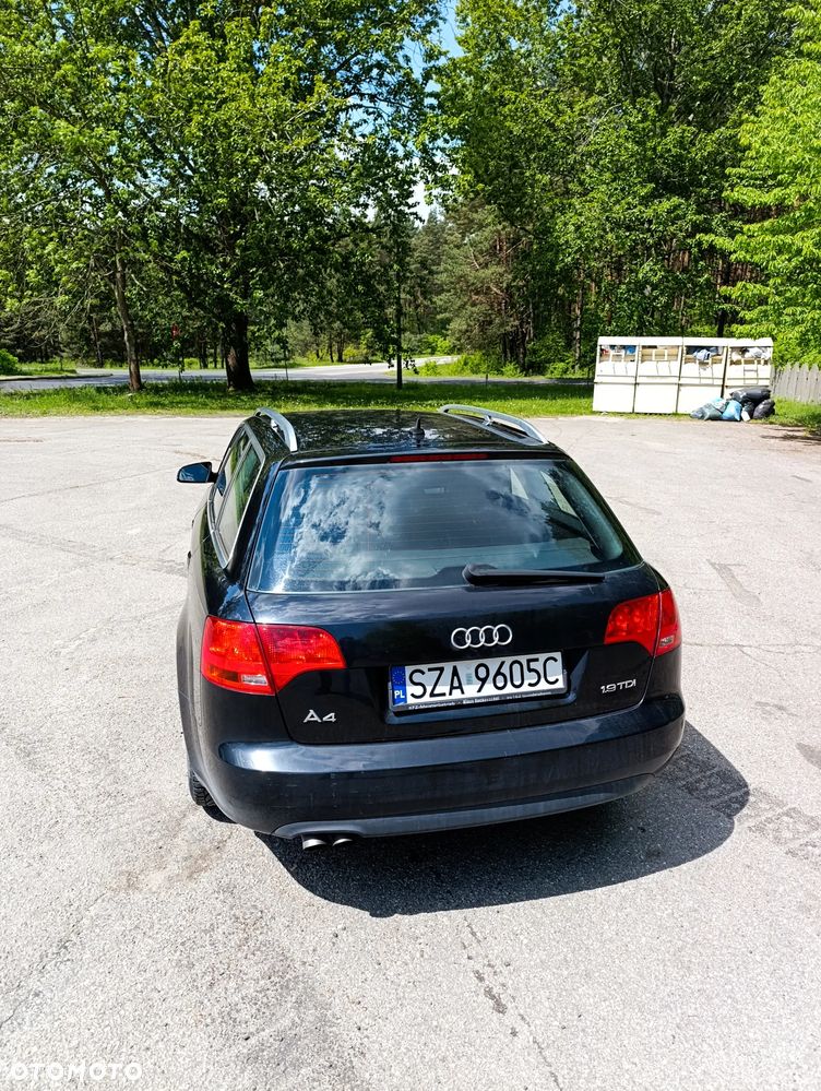 Audi A4 Avant - 6