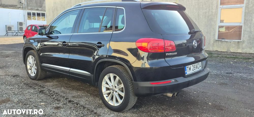 Volkswagen Tiguan - 4