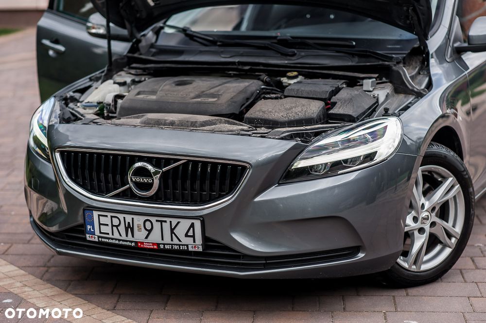Volvo V40 T2 Kinetic - 13