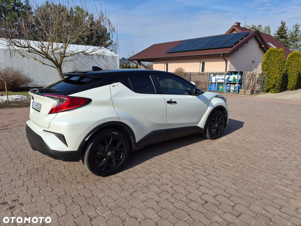Toyota C-HR - 10
