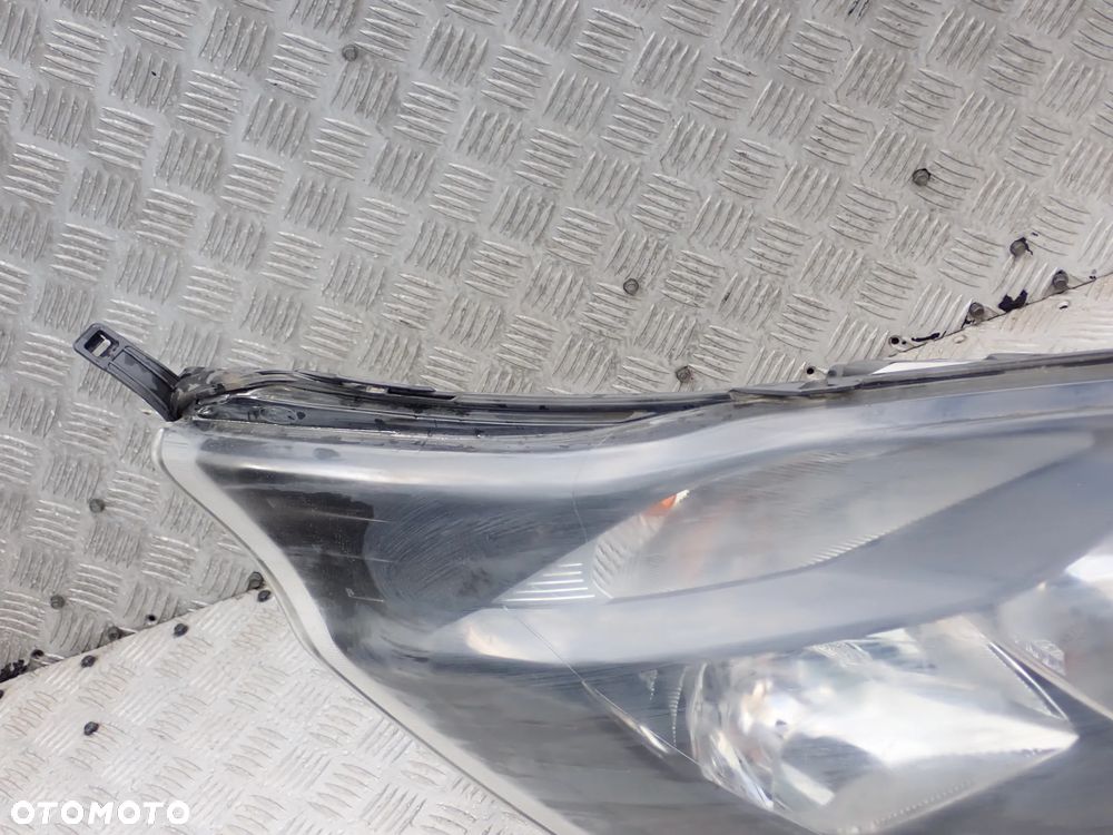 LAMPA PRAWY  PRZÓD FORD TRANSIT CUSTOM - 3
