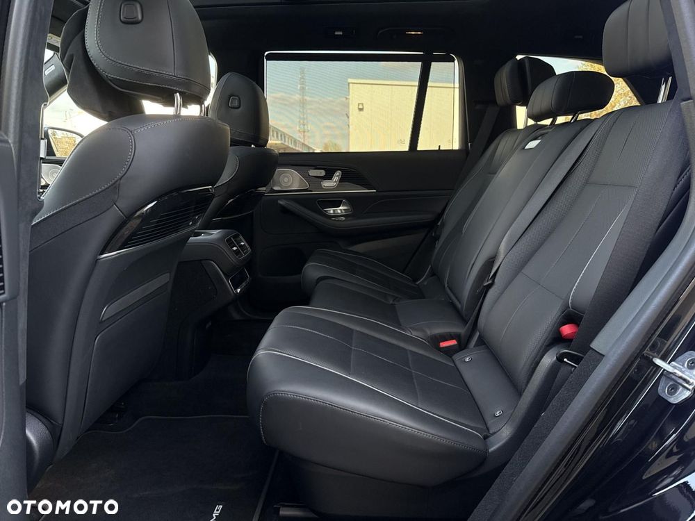 Mercedes-Benz GLS - 17