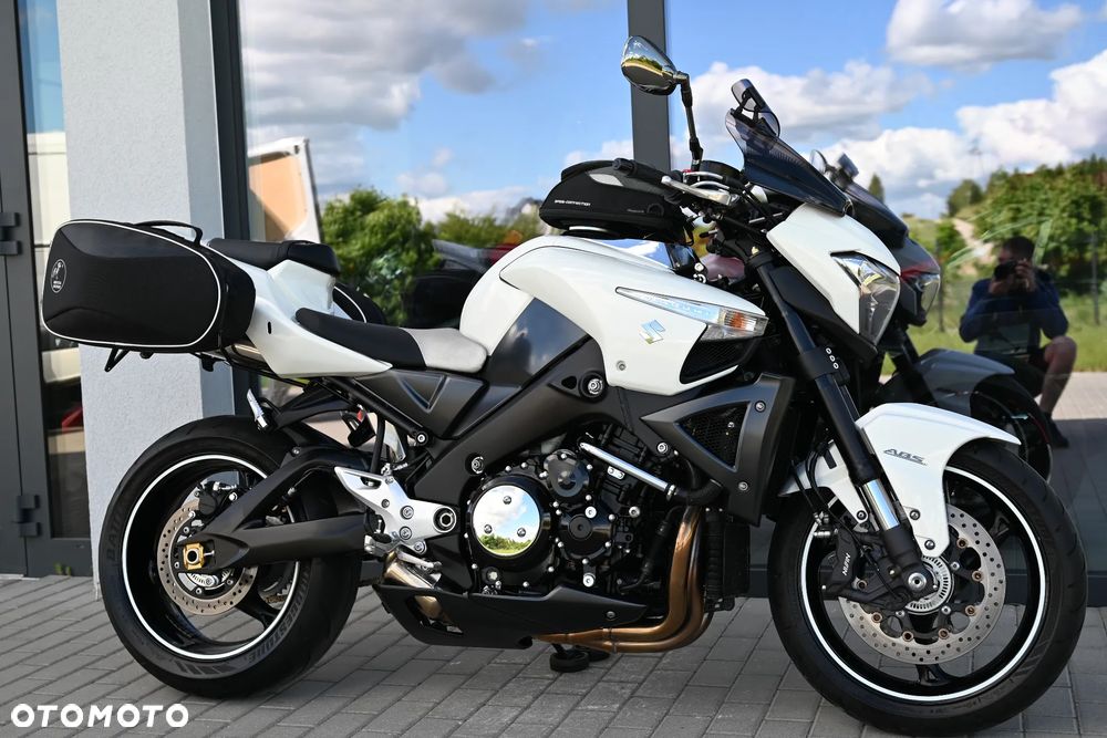 Suzuki GSX-R - 4