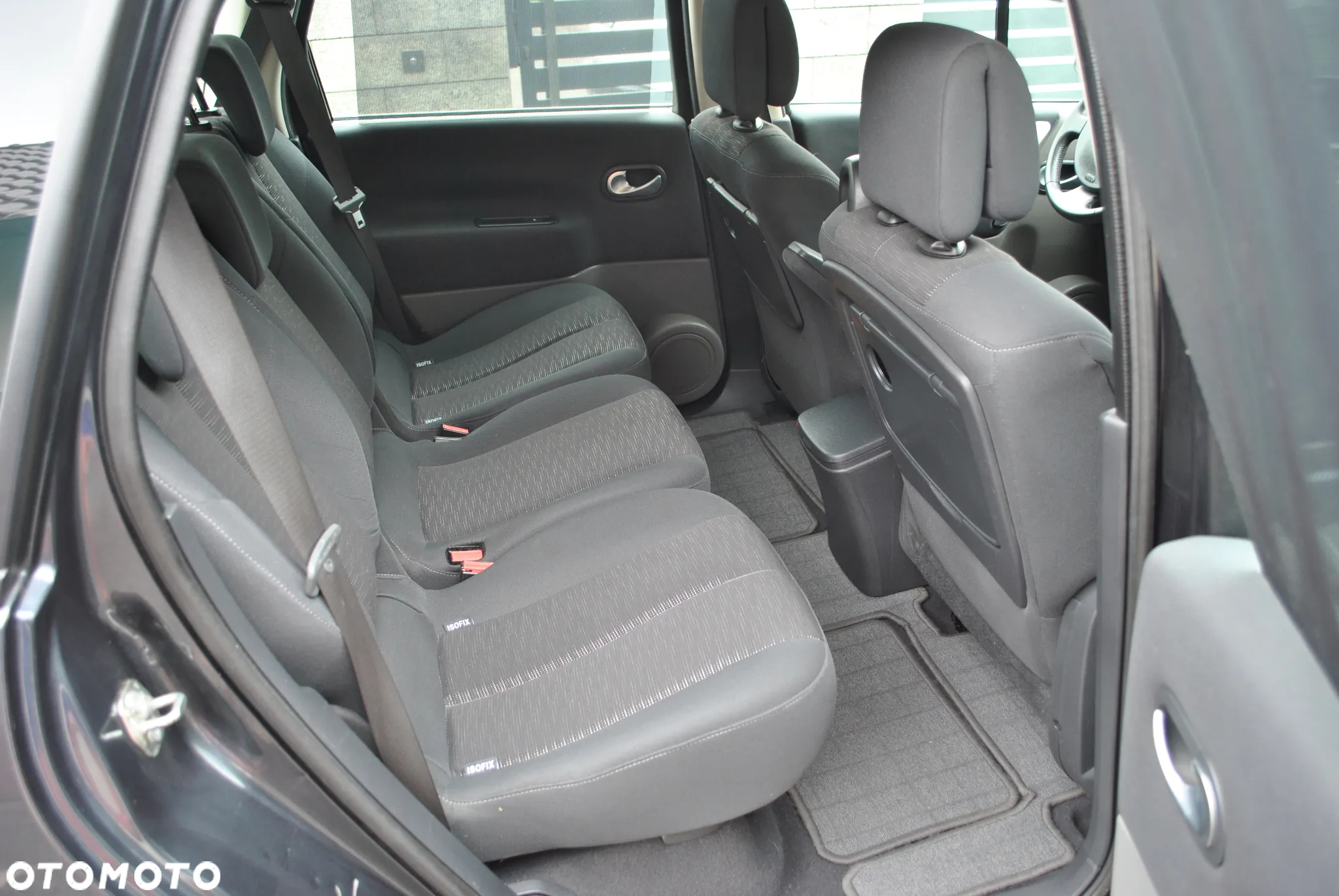 Renault Scenic 2.0 16V Confort Expression - 16
