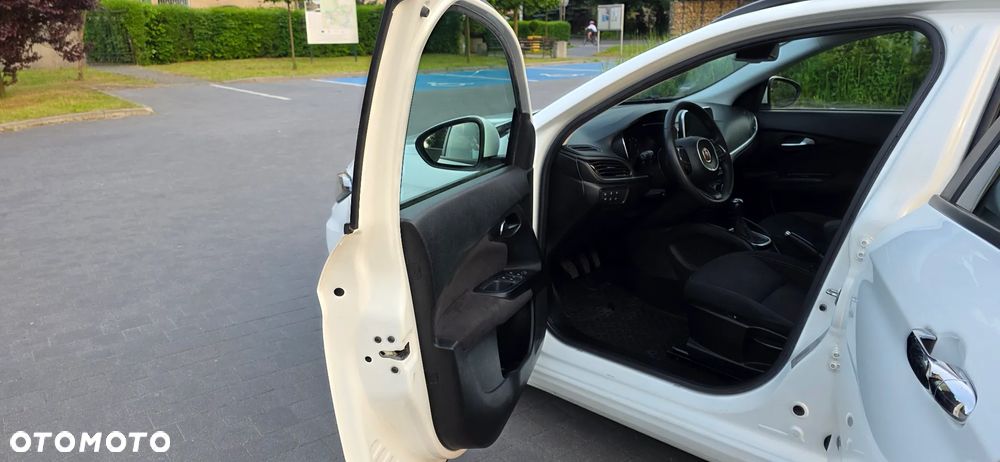 Fiat Tipo 1.4 T-Jet Lounge - 13