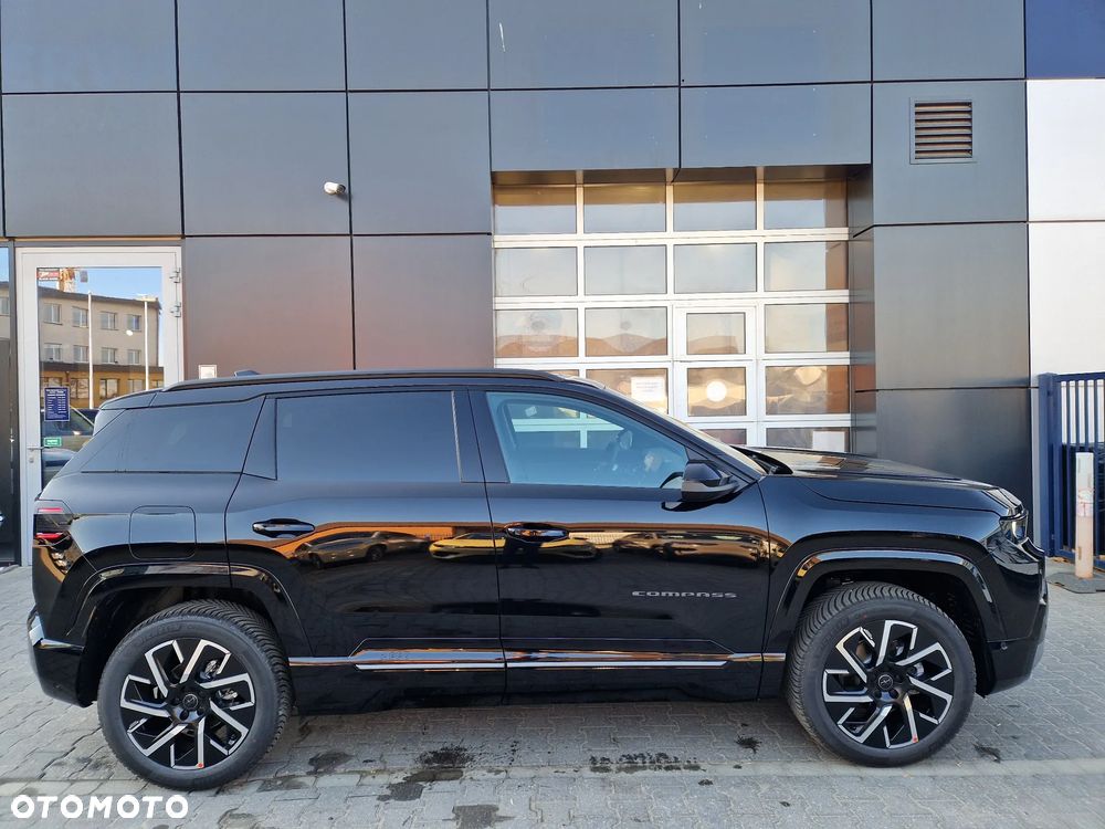 Jeep Compass 1.2 T3 mHEV Summit FWD DCT - 26