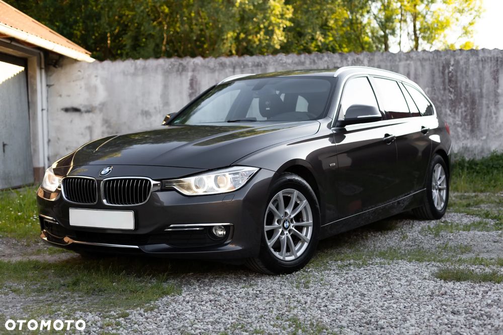 BMW Seria 3 320d Efficient Dynamics Edition Edition Luxury Line Purity - 1