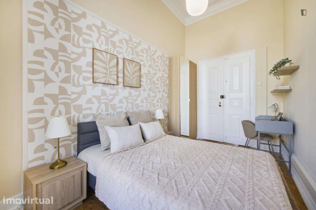 Quarto - localizado em Santos Lisbon - Grande imagem: 5/24