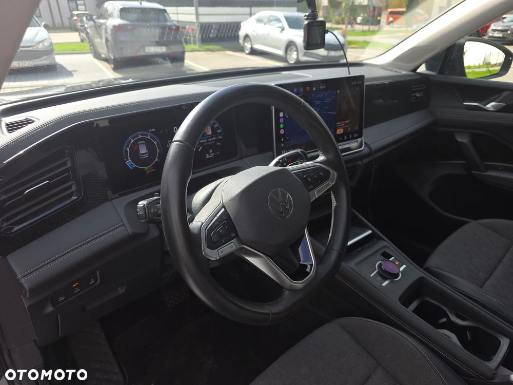 Volkswagen Tiguan - 9