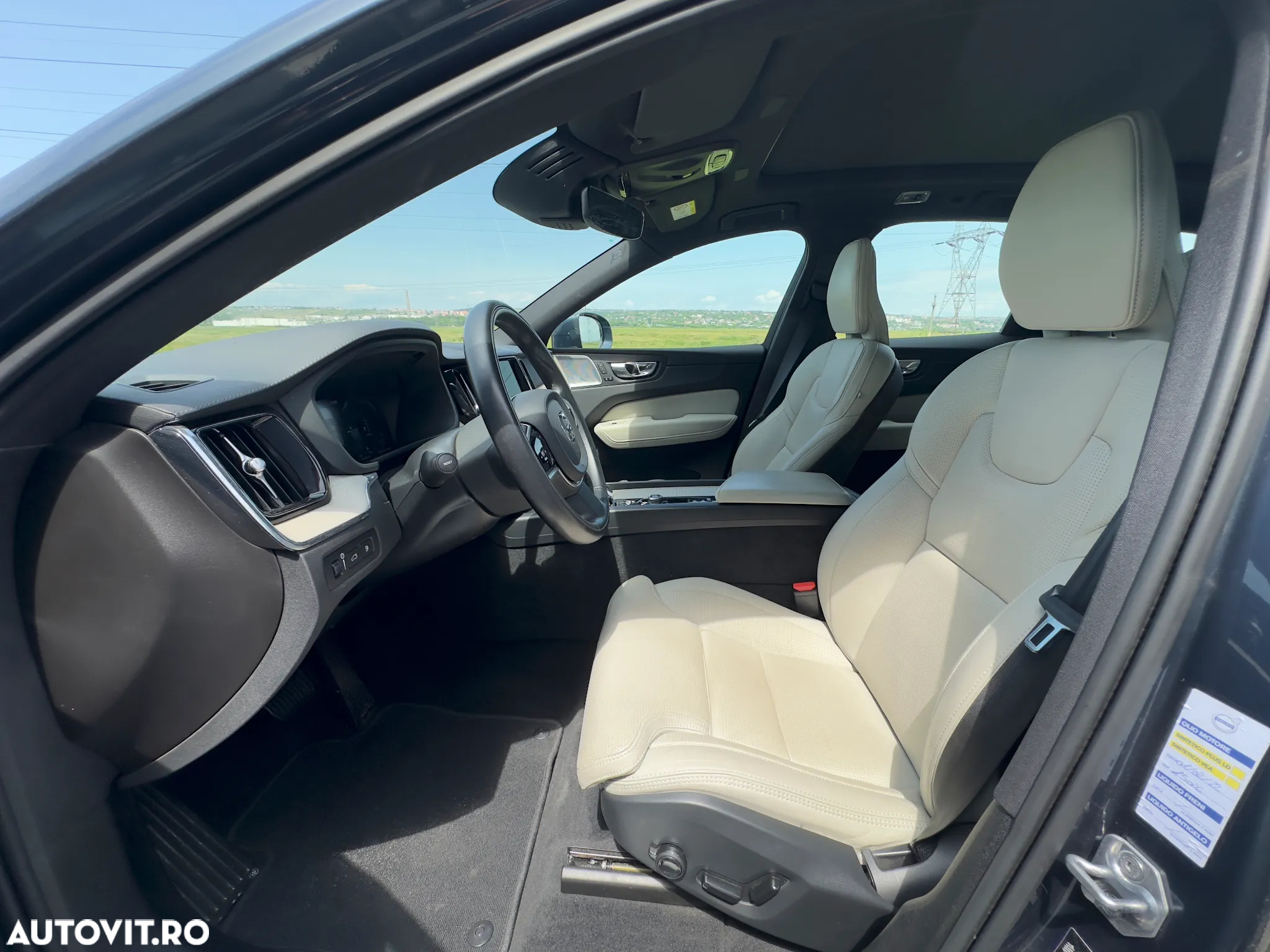 Volvo XC 60 T6 AWD Recharge Geartronic Inscription - 11