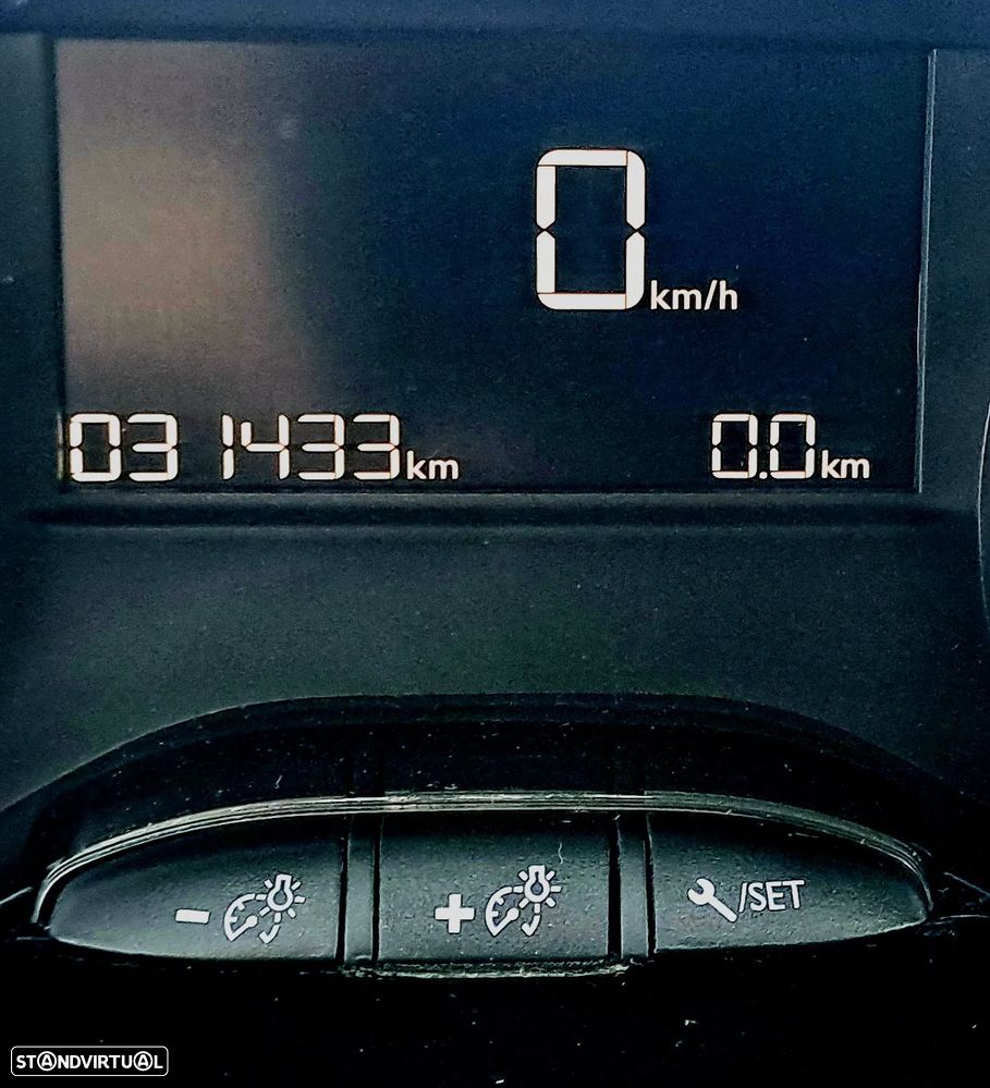 Peugeot 208 1.2 PureTech Style - 2