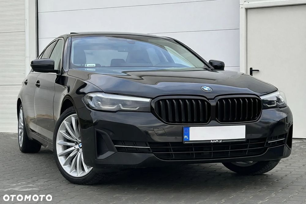 BMW Seria 5 520d xDrive Sport - 8