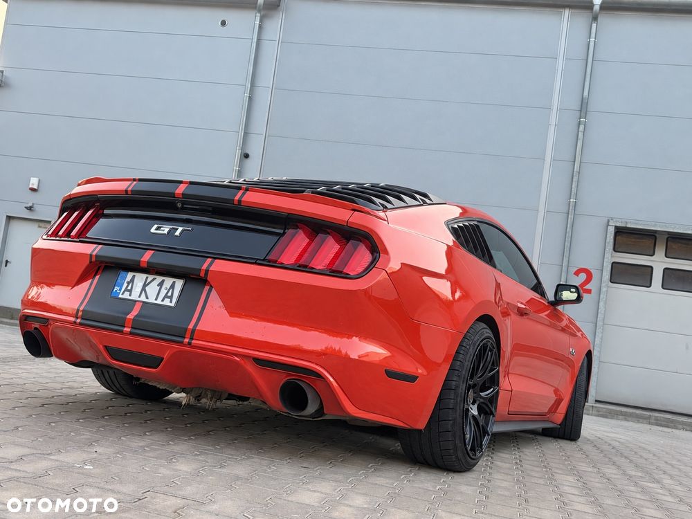 Ford Mustang 5.0 V8 GT - 36